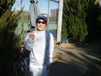 02/02(木) 女子シングルス 初中級 優勝＜東大宮テニスクラブ＞
