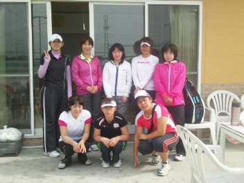 04/30(月) 女子シングルス 中級＜オールウェイズテニスクラブ＞