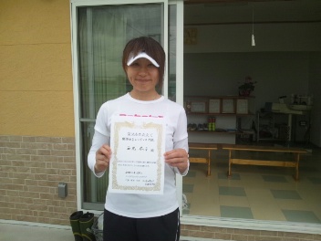 04/30(月) 女子シングルス 中級 優勝＜オールウェイズテニスクラブ＞
