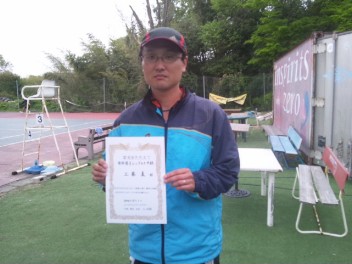 05/01(火) 男子シングルス 中級 優勝＜インスピリッツテニスクラブ＞