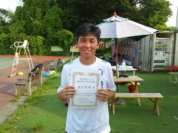 07/23(月) 男子シングルス 初中級 優勝＜インスピリッツテニスクラブ＞