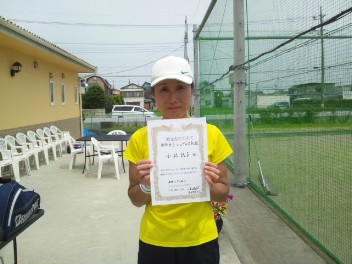07/23(水) 女子シングルス 初級 優勝＜オールウェイズテニスクラブ＞