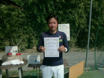 04/01(日) 男子シングルス 中級 優勝＜インスピリッツテニスクラブ＞