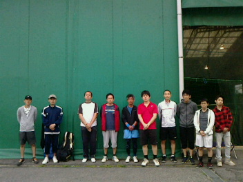 04/30(月) 男子シングルス 初中級＜トマトインドアテニスクラブ＞