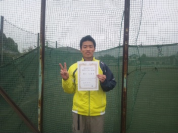 04/04(土) 男子シングルス 初中級 優勝＜大熊テニスクラブ＞