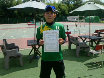 08/27(木) 男子シングルス オープン 優勝＜インスピリッツテニスクラブ＞