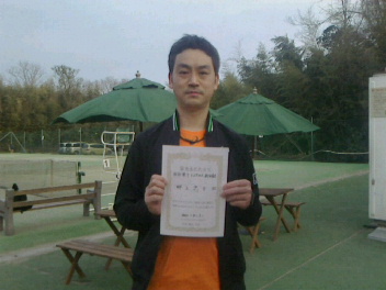 04/03(金) 男子シングルス 初中級 優勝＜インスピリッツテニスクラブ＞