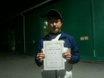 03/04(木) 男子シングルス 初中級 優勝＜トマトインドアテニスクラブ＞
