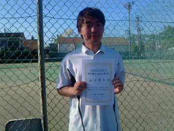 04/26(月) 男子シングルス オープン 優勝＜イケノヤテニススクール＞