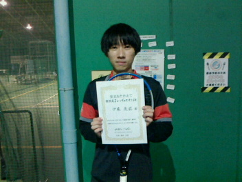 01/25(火) 男子シングルス中上級優勝＜トマトインドアテニスクラブ＞