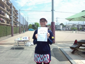 04/19(火) 女子シングルス初級優勝＜東大宮テニスクラブ＞